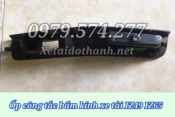 Ốp Công Tắc Bấm Kính IZ49 IZ65 Giá Tốt - Phụ Tùng Đô Thành 1 Ốp Công Tắc Bấm Kính IZ49 IZ65 Giá Tốt - Phụ Tùng Đô Thành 1