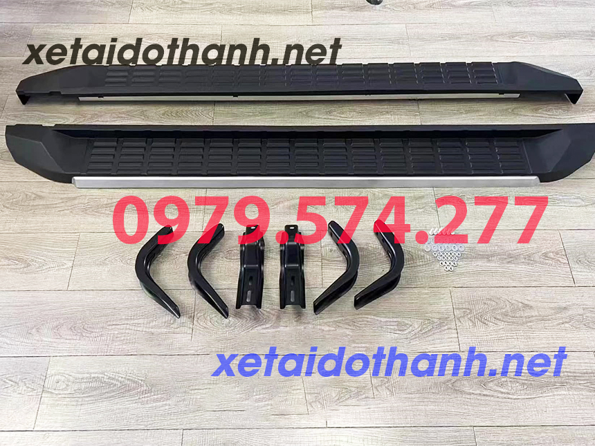 Bệ bước chân ( bậc bước chân ) xe Ford Ranger