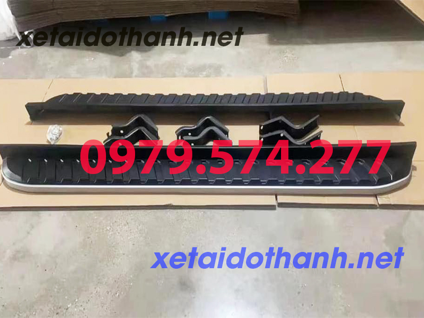 Bệ bước chân ( bậc bước chân ) xe Ford Ranger