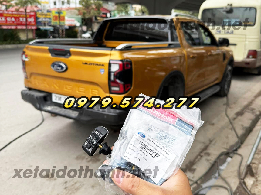 Cảm biến áp suất lốp xe Ford Ranger