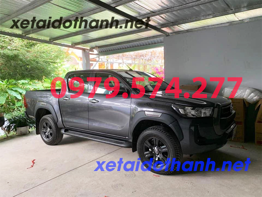 Cua lốp Hilux xe Ford Ranger
