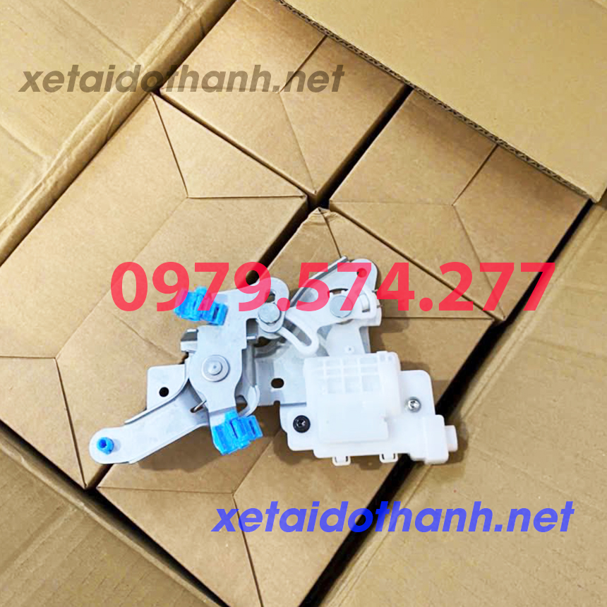 Khóa bửng sau xe Ford Ranger