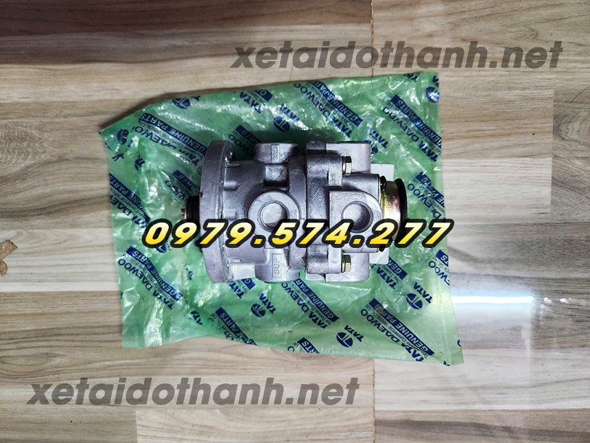 Cóc đạp phanh xe tải DaeWoo Novus Cóc đạp phanh xe tải DaeWoo Novus