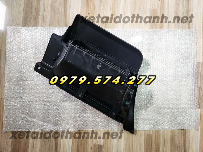 Bậc bước chân ( bệ bước chân ) xe tải Đô Thành IZ49 IZ65 IZ250 IZ350 IZ500 IZ650