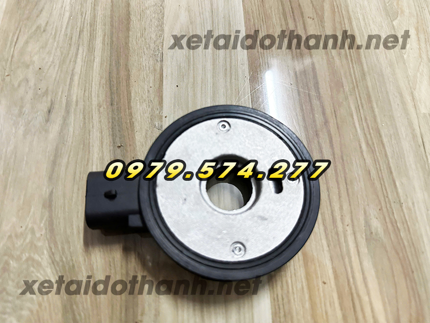 Cảm biến lọc tinh ( cảm biến báo nước trong nhiên liệu ) xe tải Đô Thành IZ49 IZ65