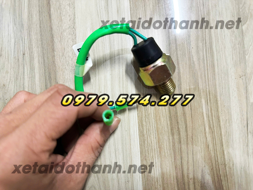 Cảm biến báo lùi, cảm biến số lùi xe tải Đô Thành IZ49 IZ65