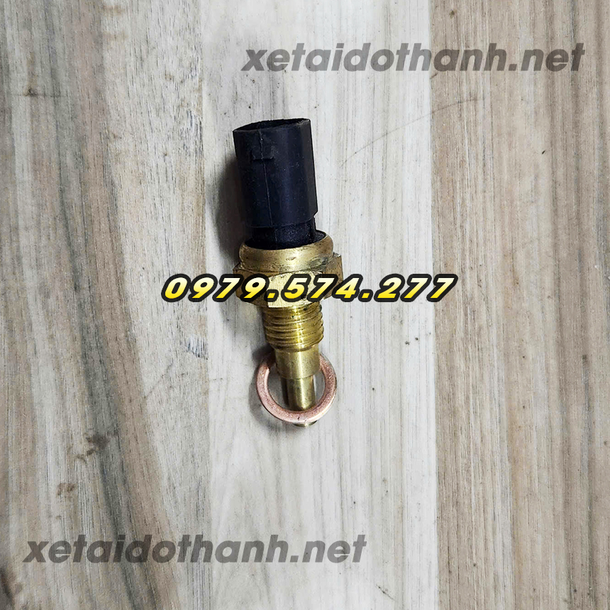 Cảm biến nhiệt độ nước xe tải Đô Thành IZ49 IZ65 IZ250 IZ350 IZ500 IZ650