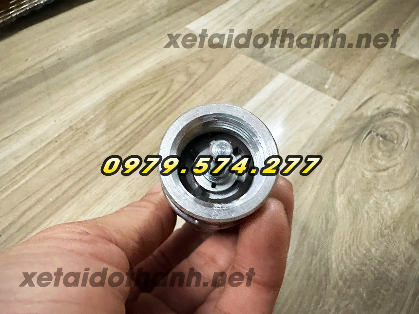 Cảm biến tốc độ xe tải Đô Thành IZ49 IZ65