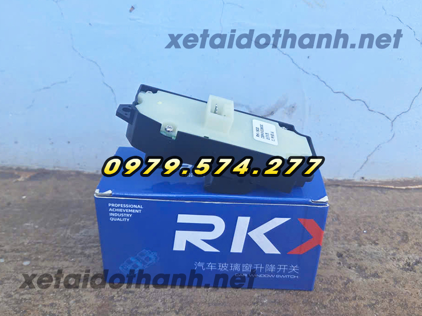 Công tắc bấm kính bên tài xe tải Đô Thành IZ65 IZ350 Công tắc bấm kính bên tài xe tải Đô Thành IZ65 IZ350