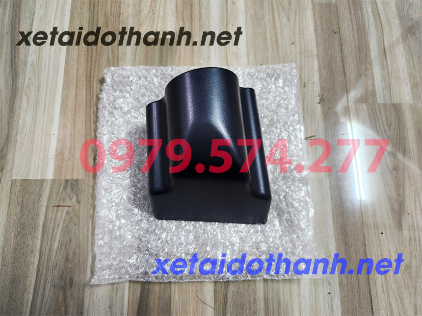 Ốp lớn chân gương ( ốp đế gương ) xe tải Đô Thành IZ49 IZ65 IZ250 IZ350 IZ500 IZ650