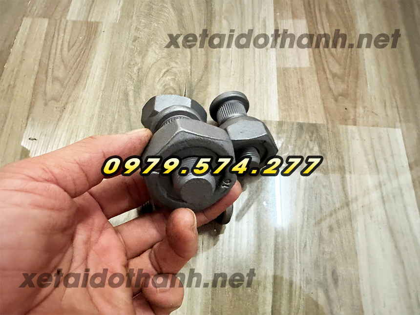 Tắc kê bánh trước xe tải Đô Thành IZ49 IZ65 Tắc kê bánh trước xe tải Đô Thành IZ49 IZ65