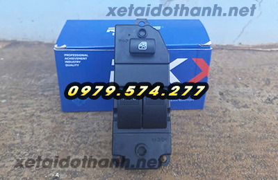 Công tắc bấm kính bên tài xe tải Đô Thành IZ65 IZ350